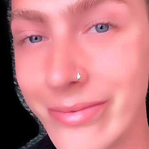 ⭐️925 Sterling Silver Star Nose Ring Cartilage Helix Tragus Rook Hoop Earring - Picture 6 of 13